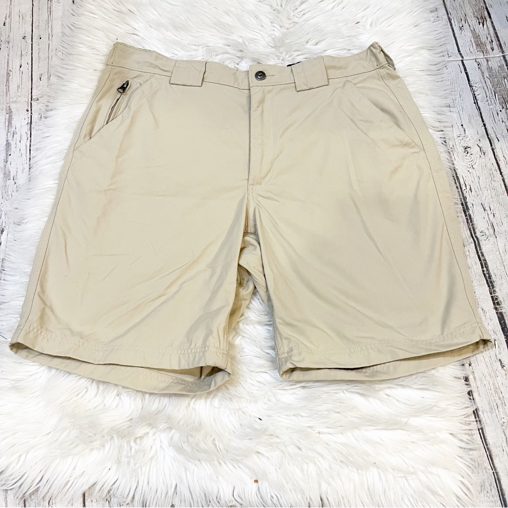 Duluth Trading 84518 Light Khaki Dry On The Fly Nylon Shorts Men’s Large